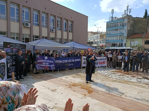 Adalet Nöbeti, Efeler Diyarı Aydın'da tutuldu